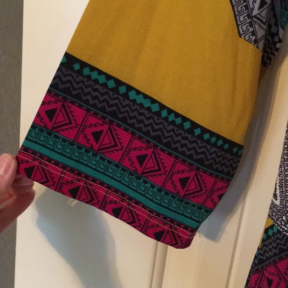 Mustard yellow tribal print dress - Picture 2 of 5